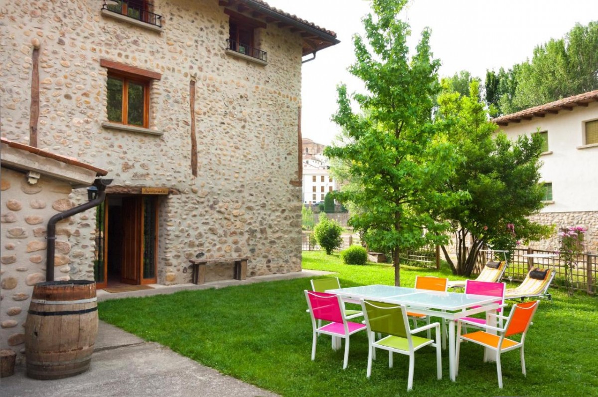 3081-villa-liquidambar